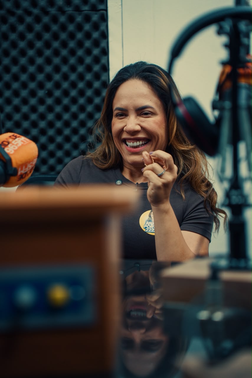 Ana Portela fala sobre candidatura e representação dos municípios em entrevista em Costa Rica
